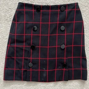 Ann Taylor LOFT 0P Black and Red Plaid Skirt with Buttons